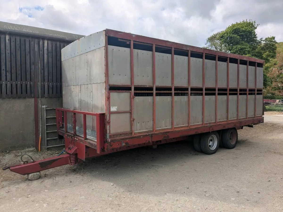 Cattle Livestock trailer - Image 1