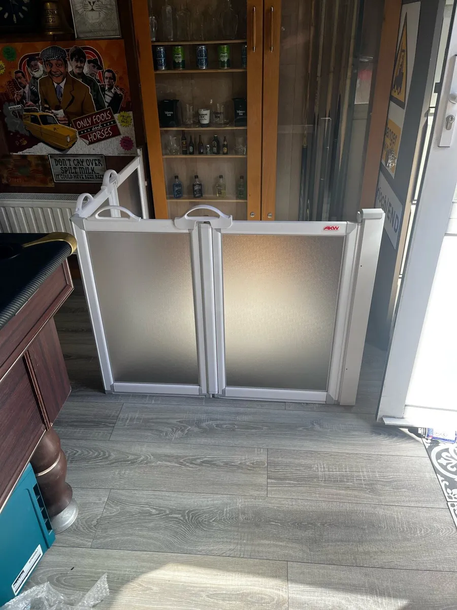 AKW Half Height Shower Doors 1000x1000 - Image 1