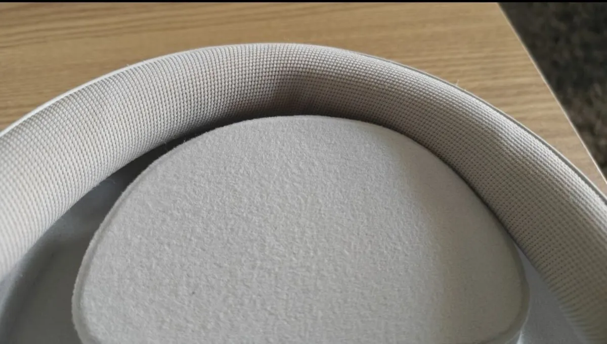 Cambridge Audio Melomania P100 Bluetooth Headphone - Image 2