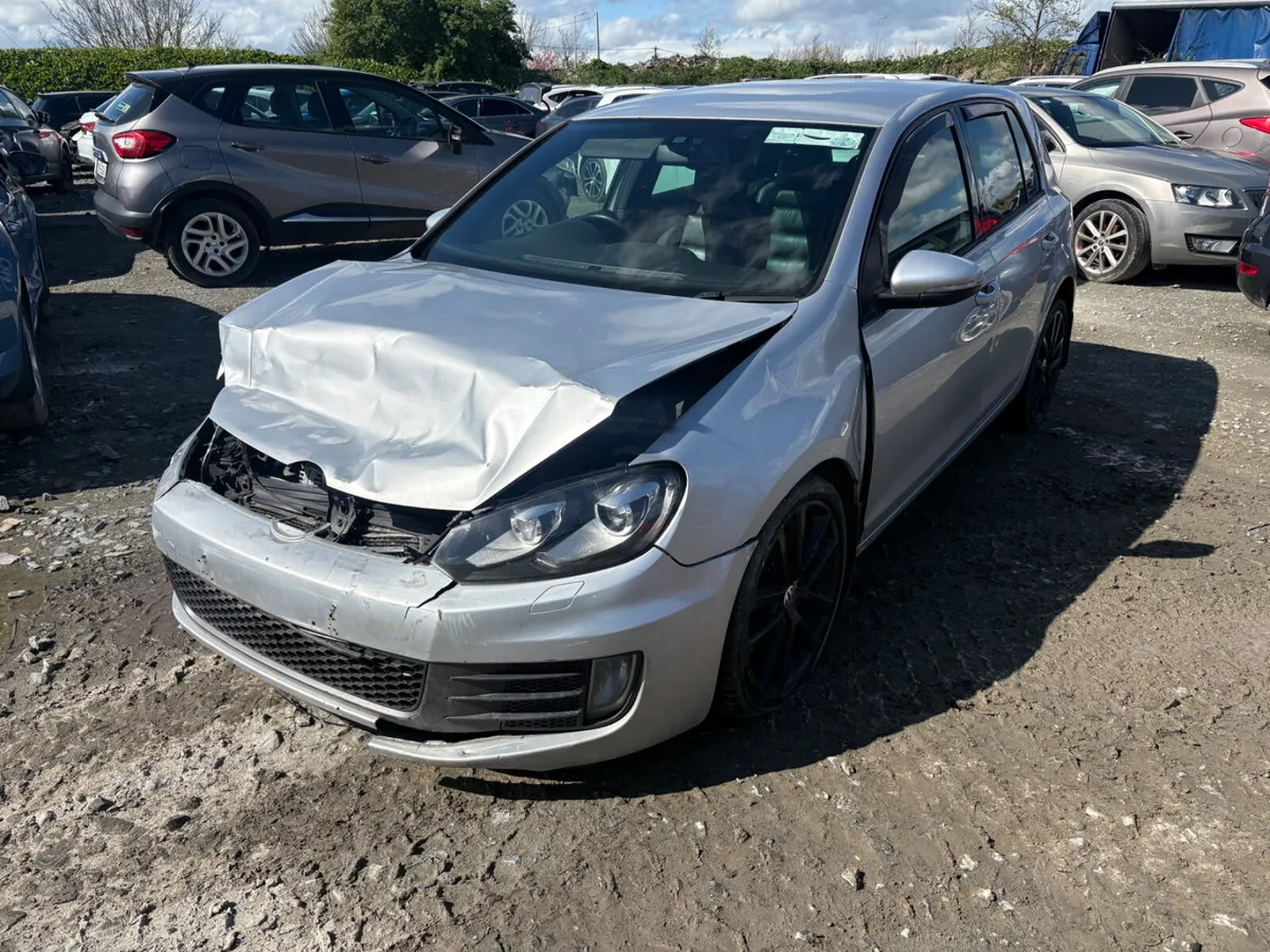 2010 Vw Golf Gtd 2.0 Diesel Automatic - Image 4