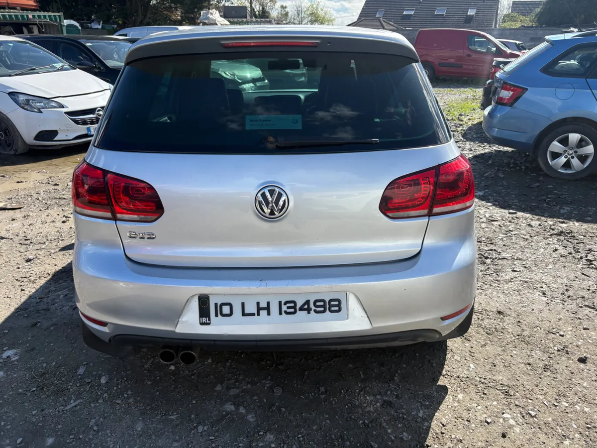 2010 Vw Golf Gtd 2.0 Diesel Automatic - Image 2