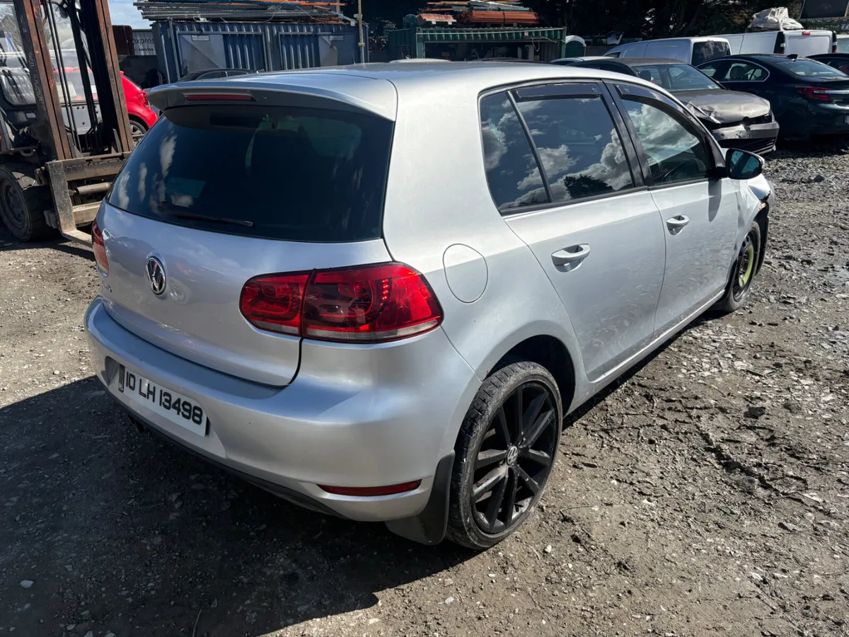 2010 Vw Golf Gtd 2.0 Diesel Automatic - Image 3