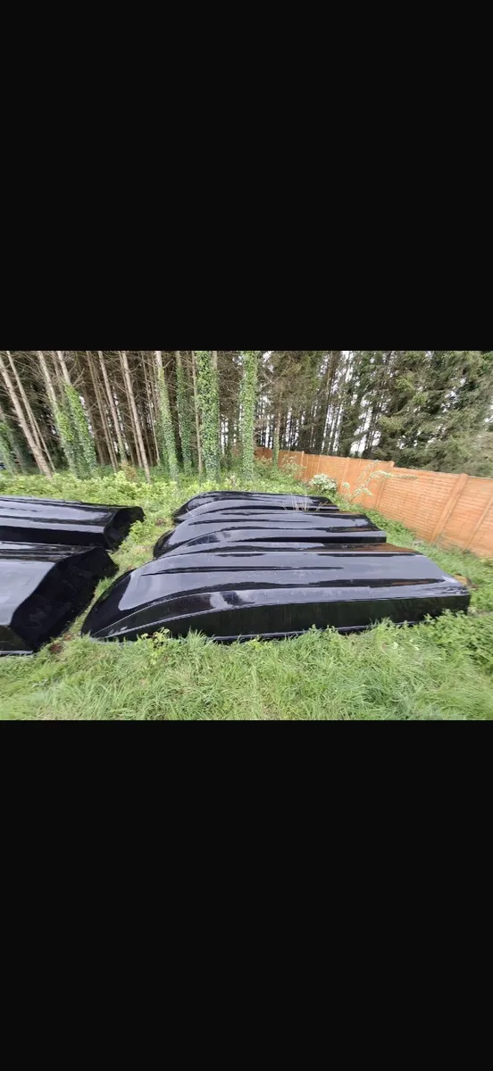 16.5ft Dory Boat Hull - Image 1