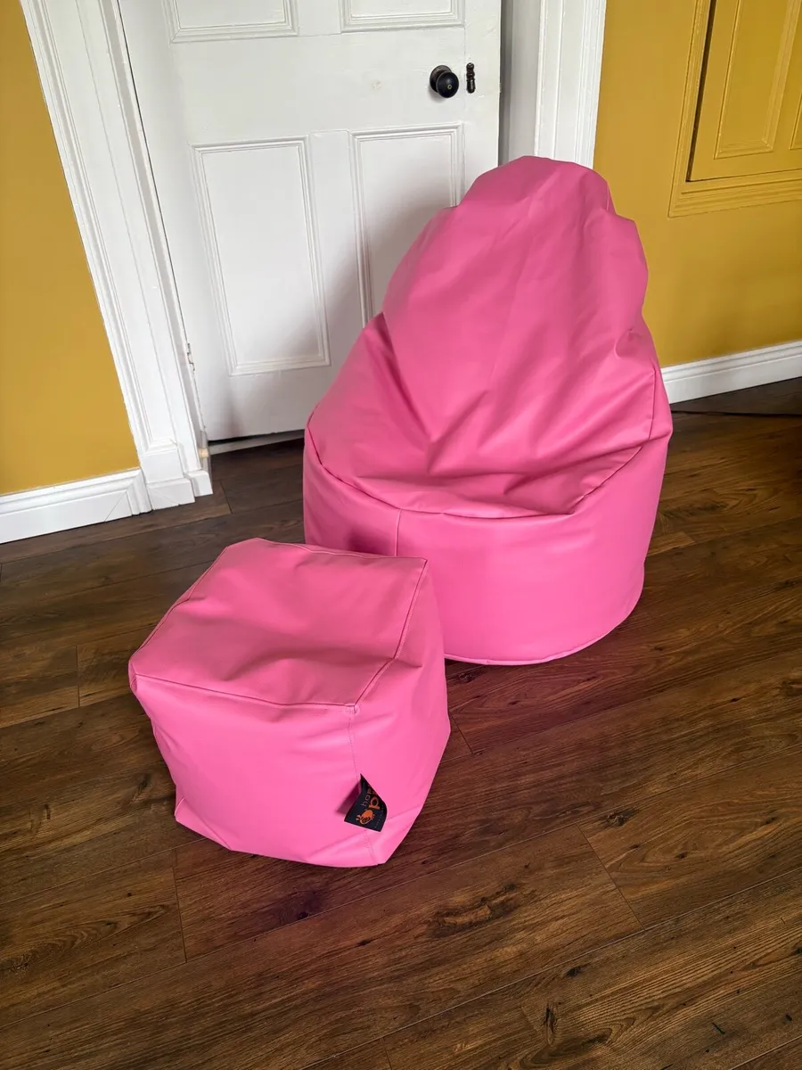 Happy Pig Bantu Bean Bag & Cube Footstool - Image 3