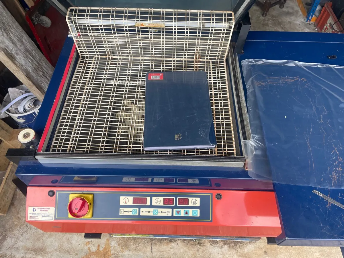 Shrink wrapping. Machine - Image 4
