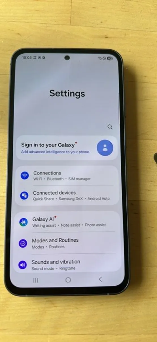 Samsung Galaxy S23 FE 128gb Unlocked - Image 3