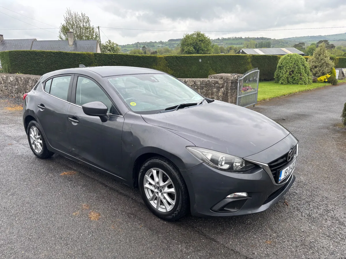2015 mazda 3 - Image 1