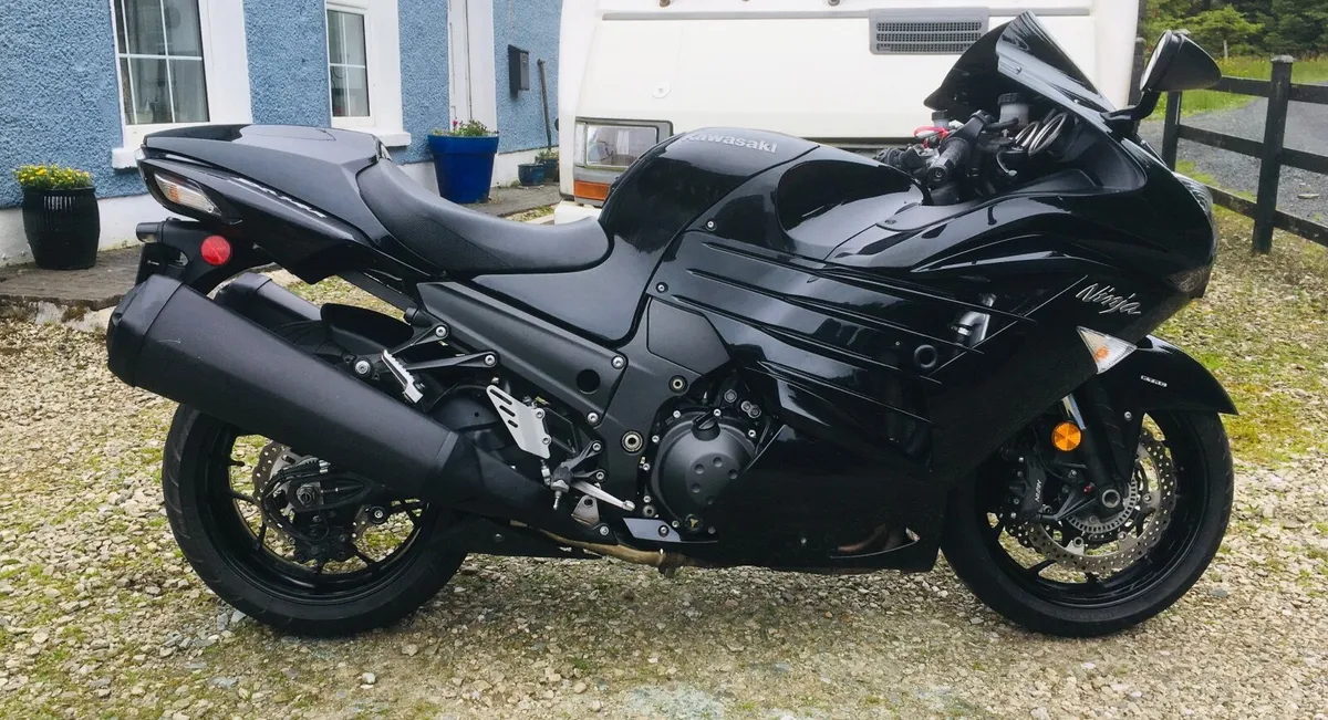Kawasaki zx14r +Yamaha r1 - Image 4