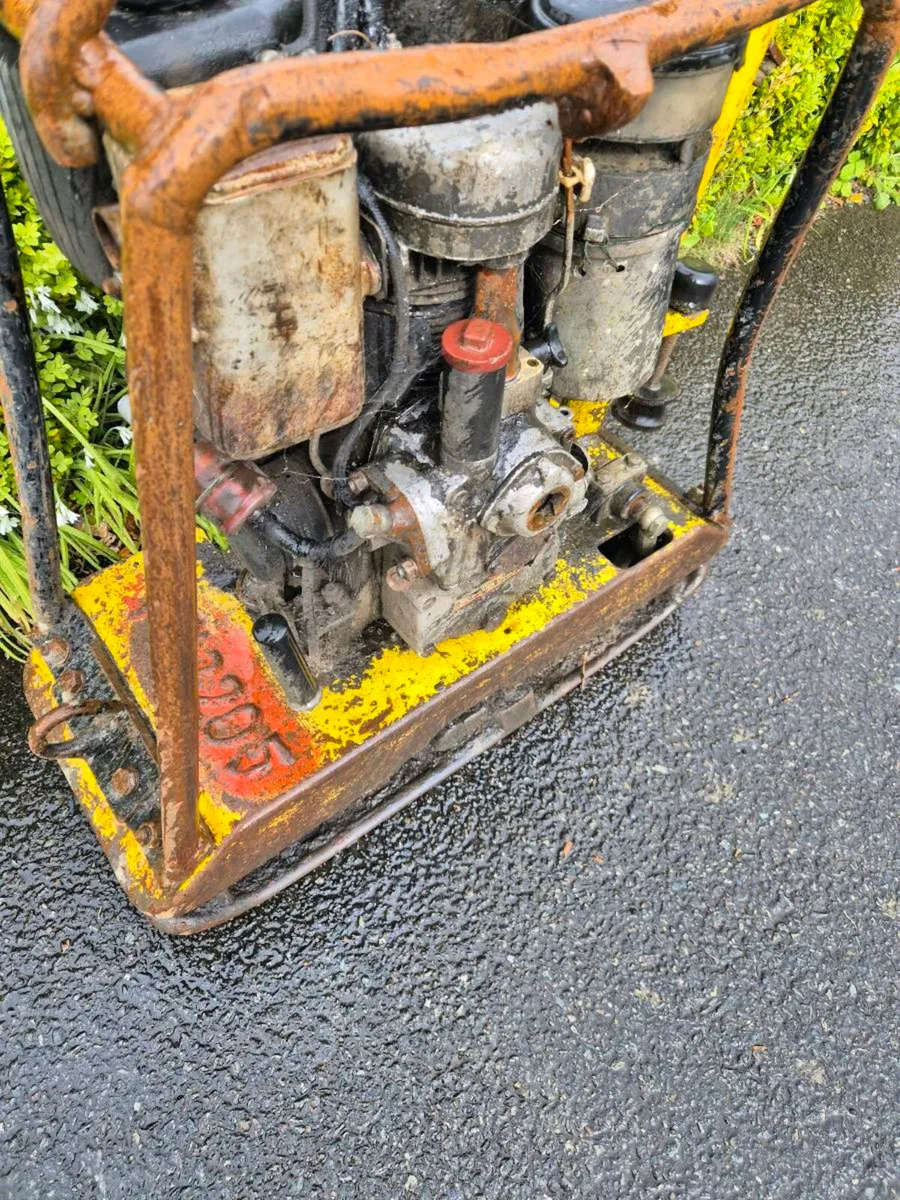 DIESEL WACKER PLATE - Image 2