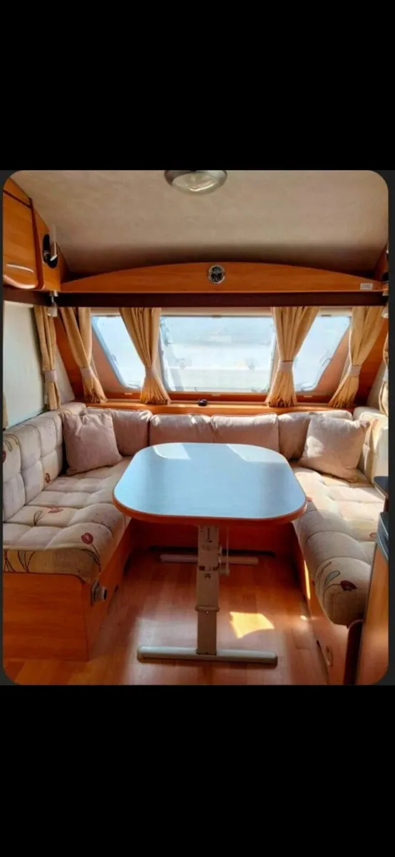 Caravan - Image 4