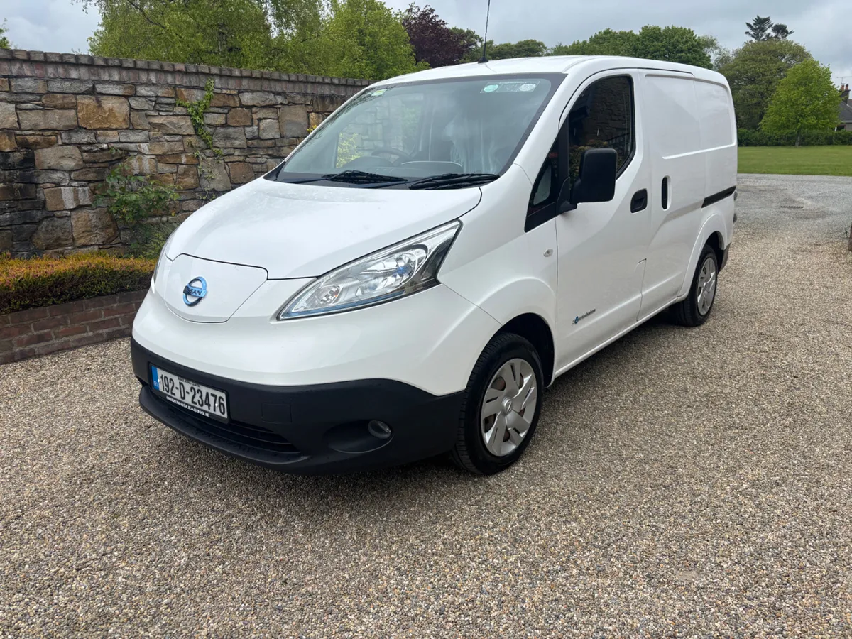 2019 Nissan NV 200 long range electric 40kw batter - Image 2