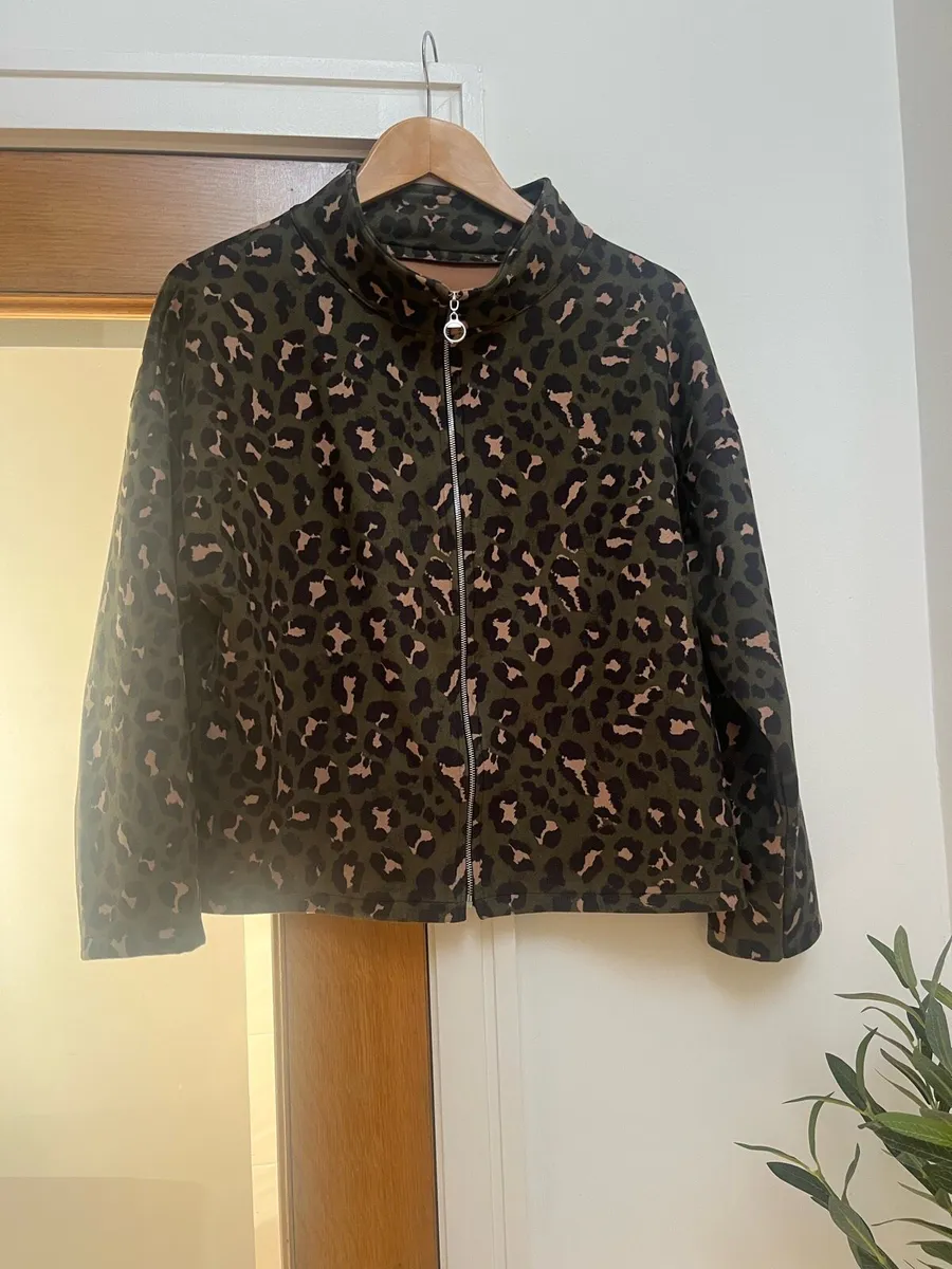 Women’s Jacket - Image 1