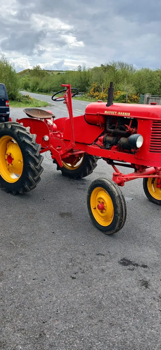 Massey Harris pony 1948 - Image 3