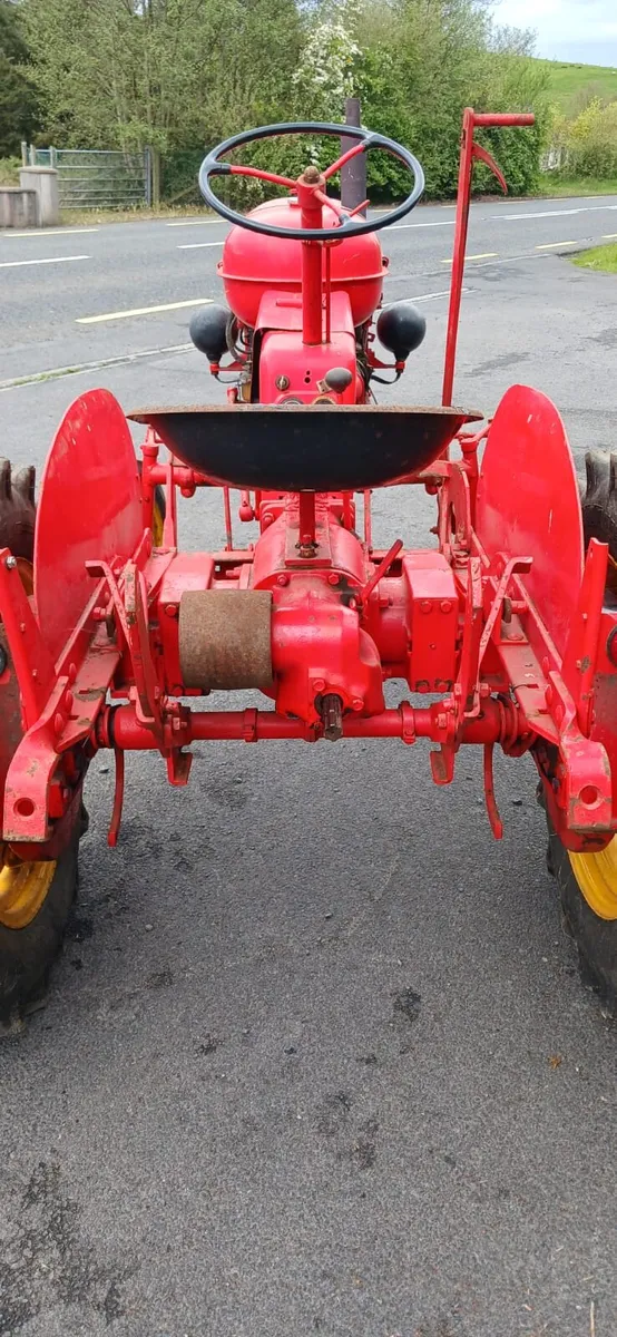 Massey Harris pony 1948 - Image 4