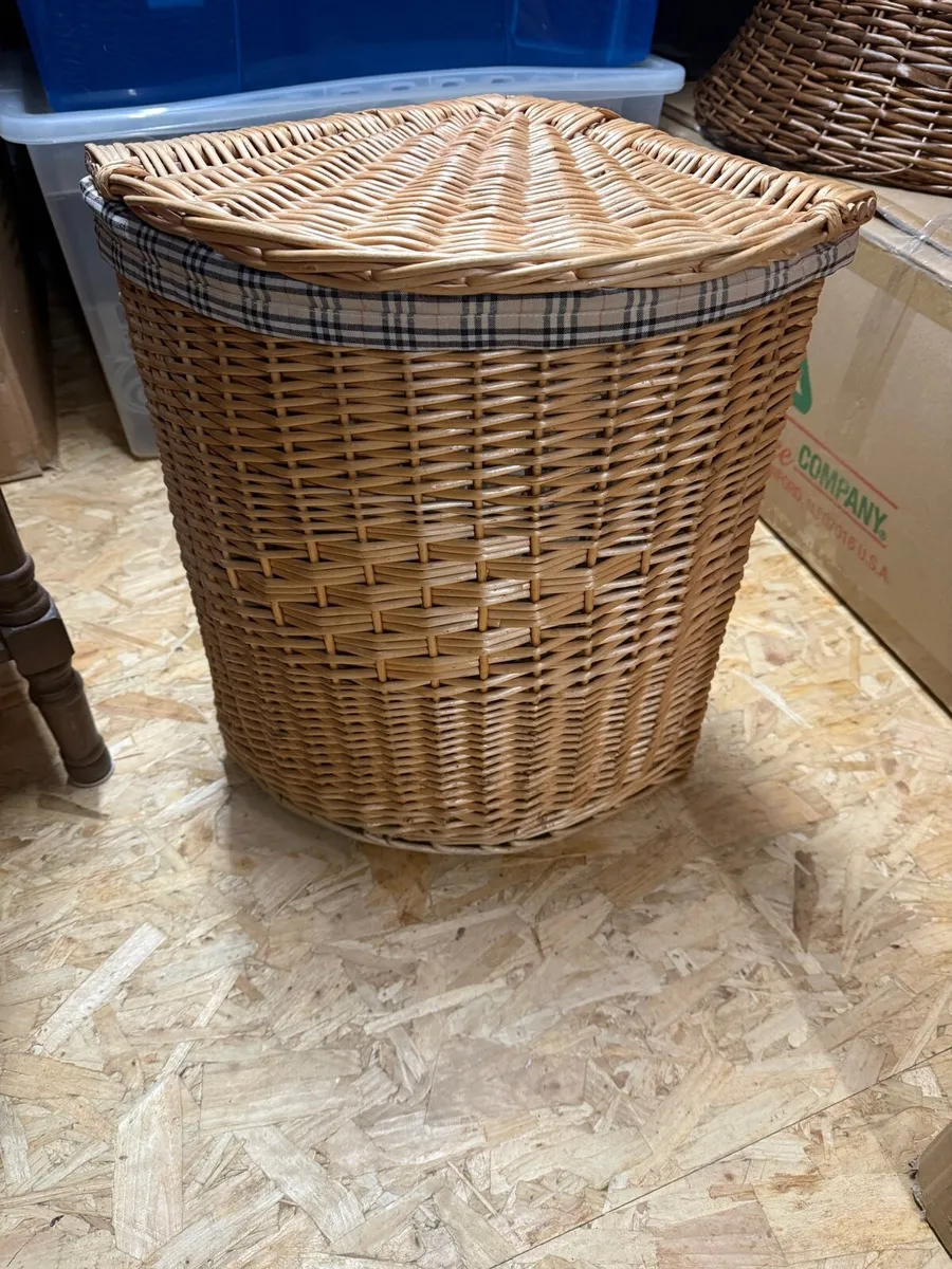 Laundry - Image 1