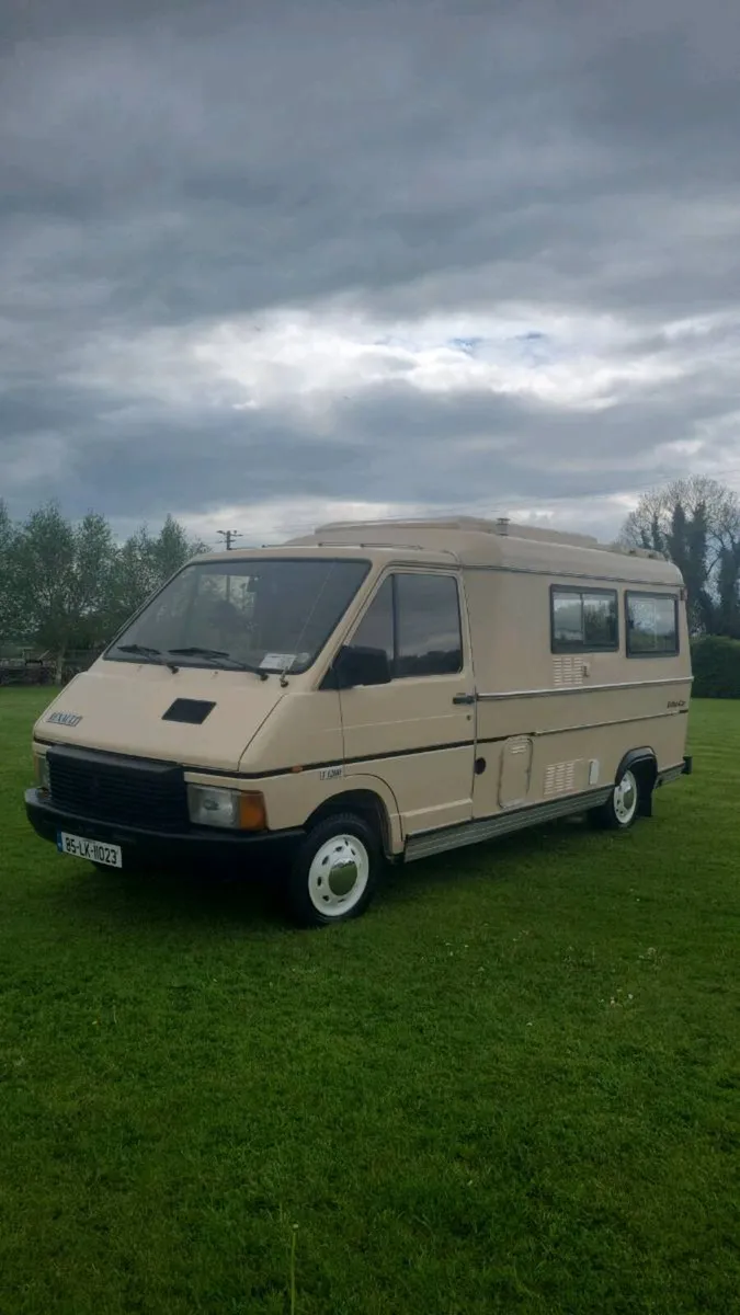 Renault eriba-car hymer - Image 4