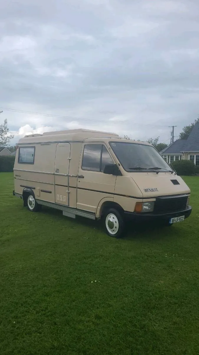 Renault eriba-car hymer - Image 1