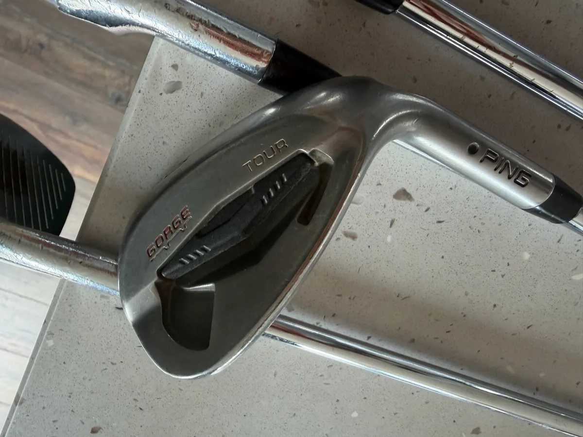 Golf Clubs - Image 4