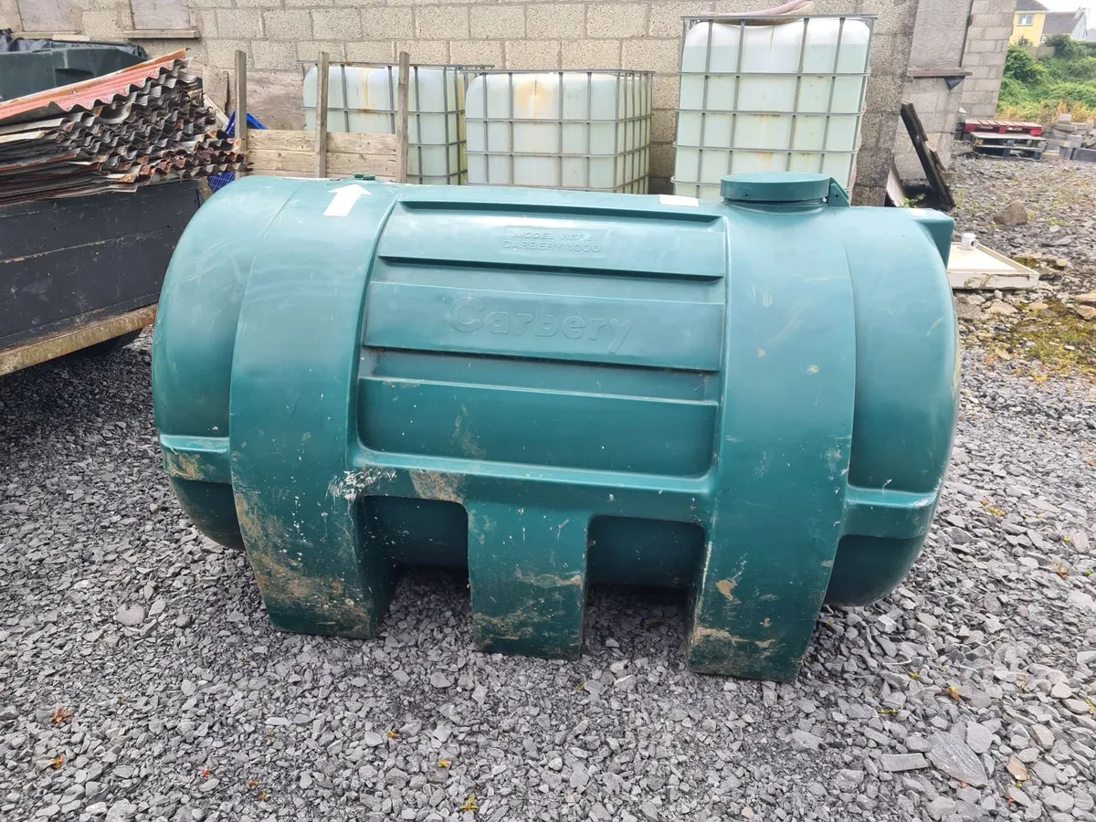 Oil tank with connections no damage delivery local - Image 3
