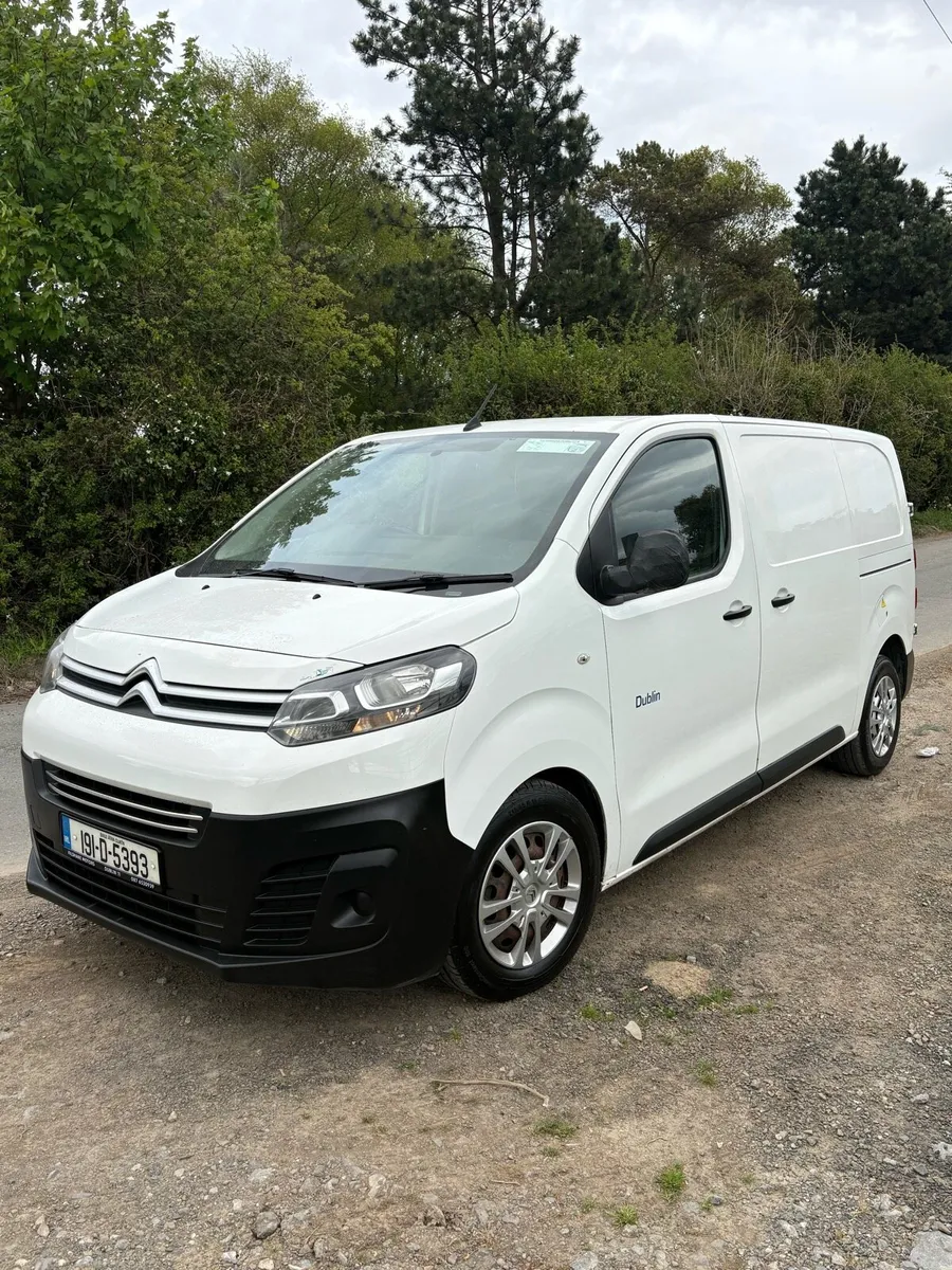 2019 Citroen dispatch Doe 1/27 tax 11/26 mint - Image 2