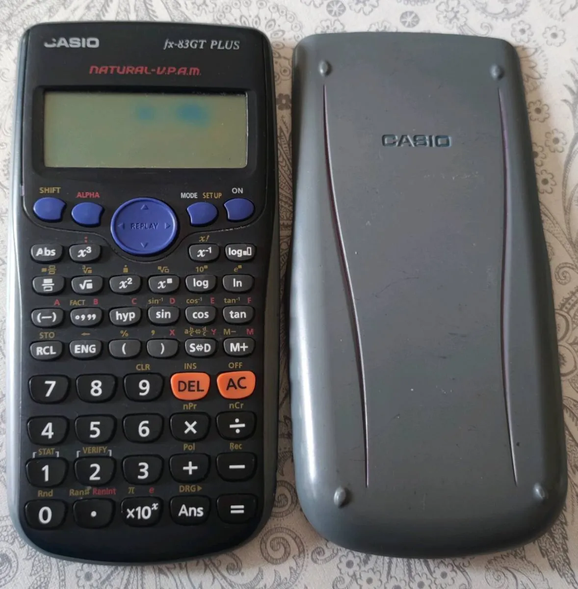 Scientific calculator - Image 1