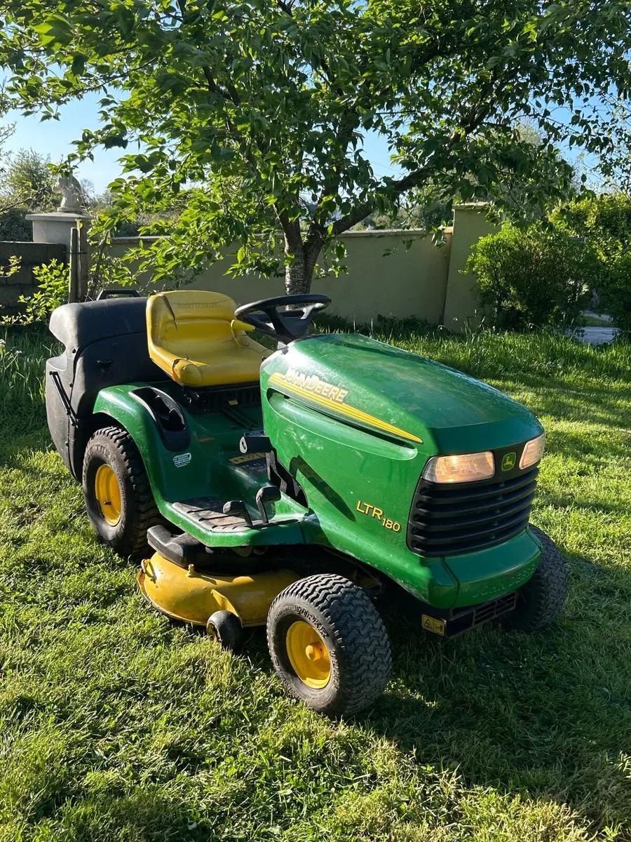 Lawnmower john deere ltr180 - Image 2