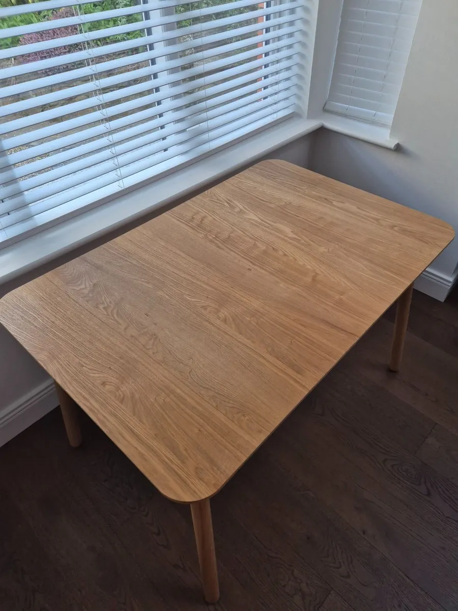 Kitchen/Dining room table - Image 3
