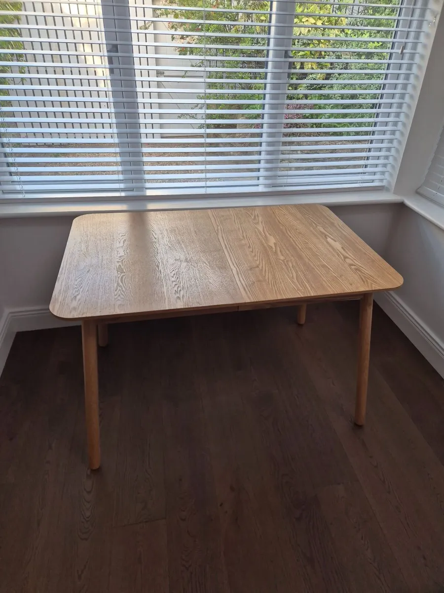 Kitchen/Dining room table - Image 2