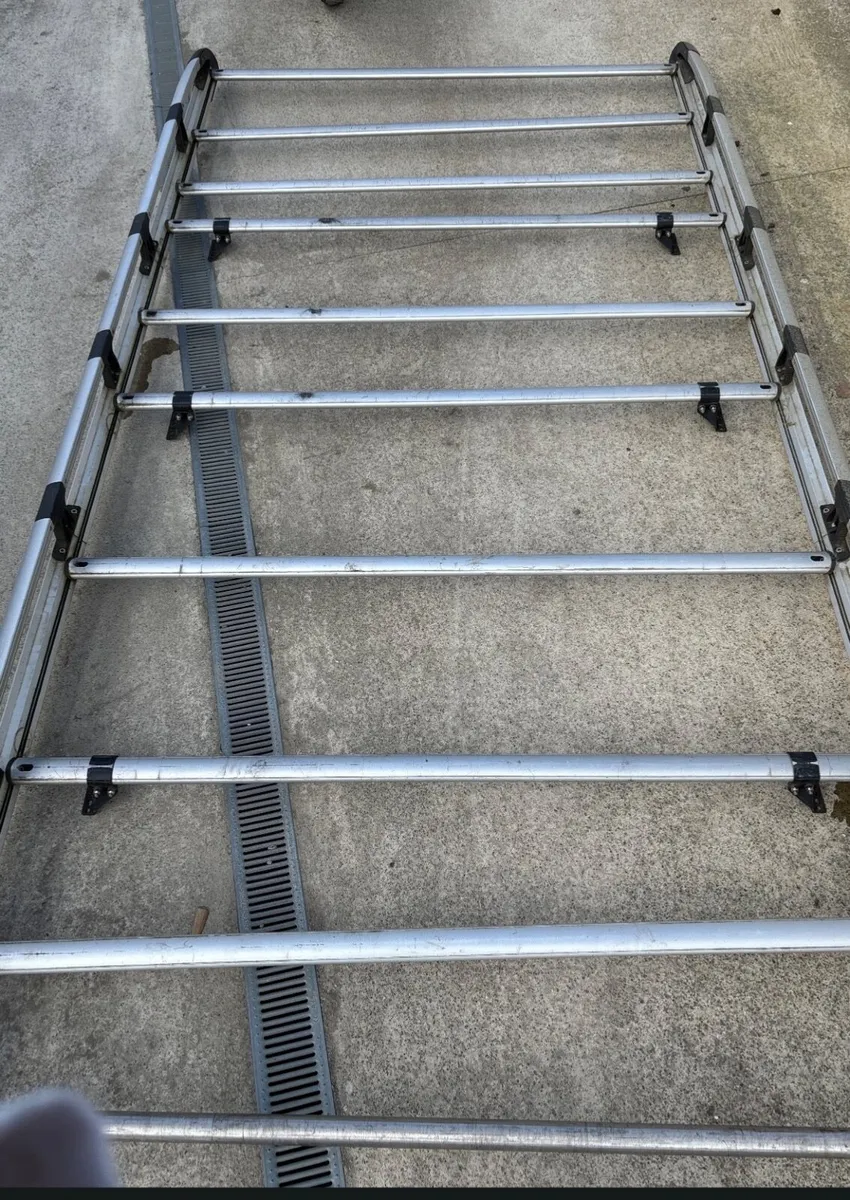 Roof rack - Image 3