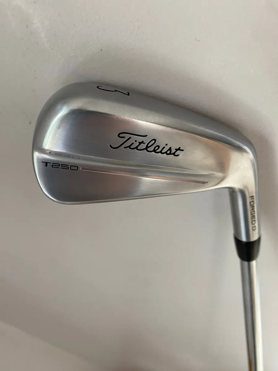 Titleist 3 iron - Image 4