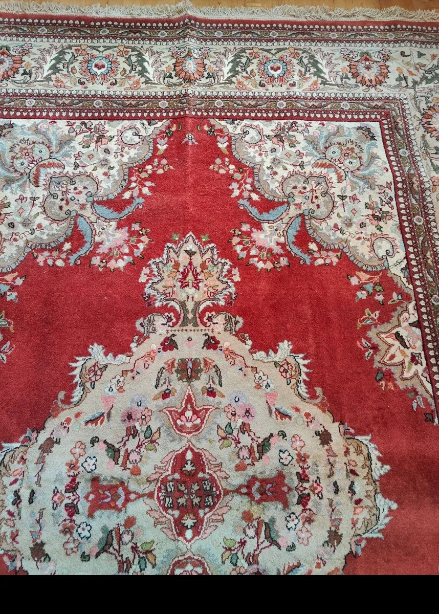 Signed Turkish Kayseri Hand Knotted Rug Carpet - Image 4