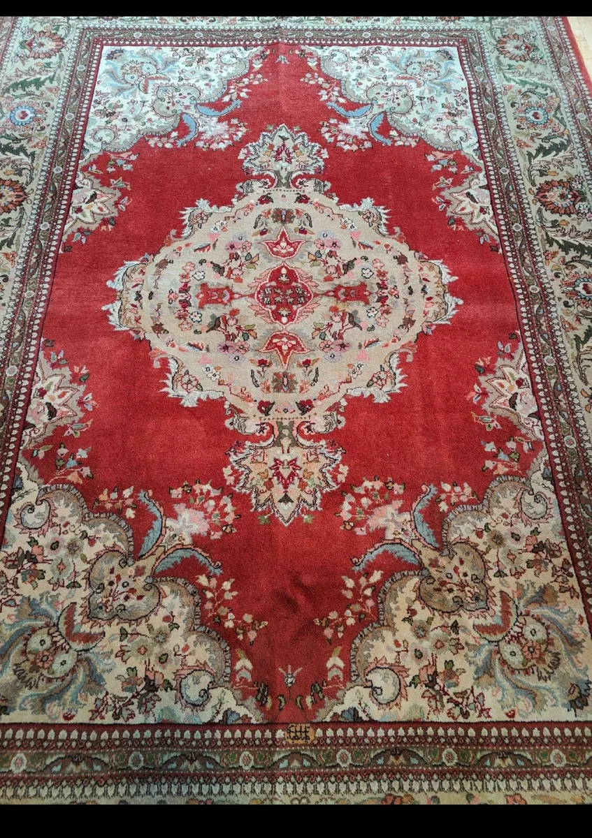Signed Turkish Kayseri Hand Knotted Rug Carpet - Image 3
