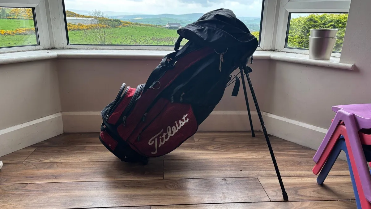 Titliest Golf Bag - Image 1