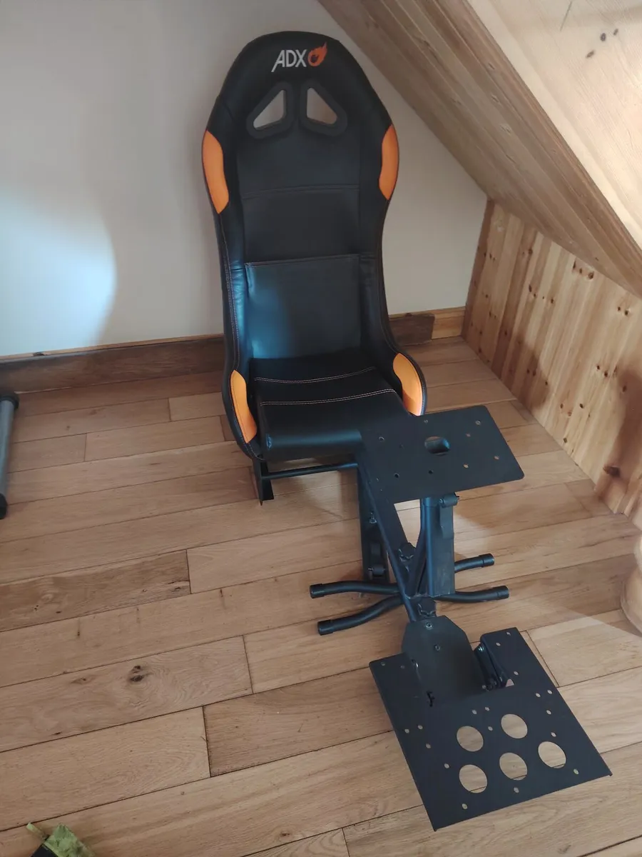 Gaming chair - Image 1