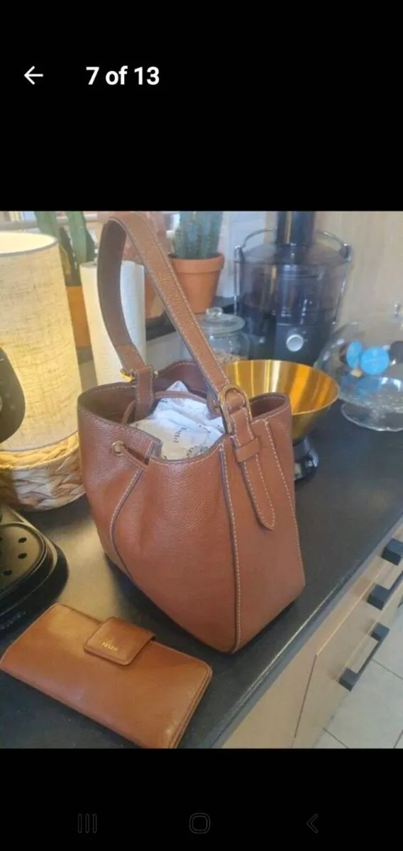 Fossil bucket bag - Image 4