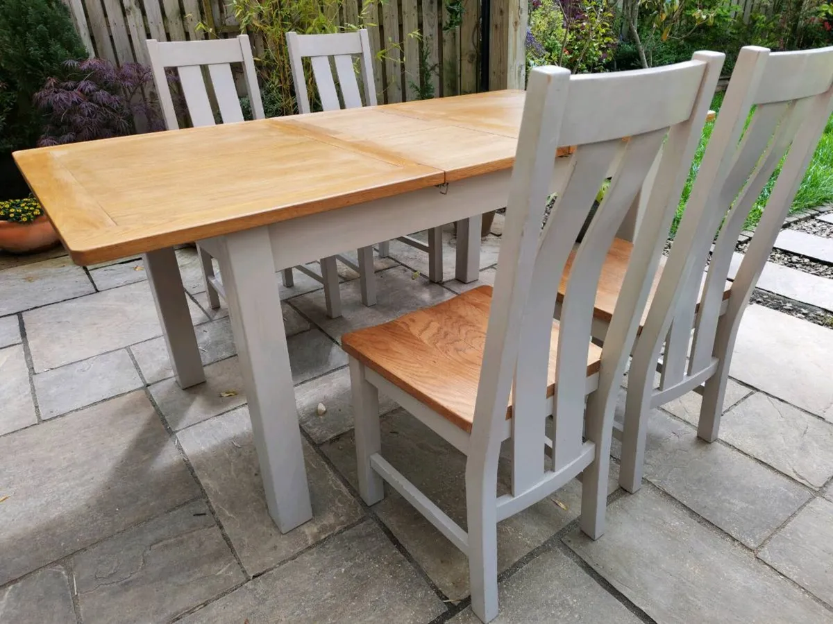 Kitchen dining table - Image 3