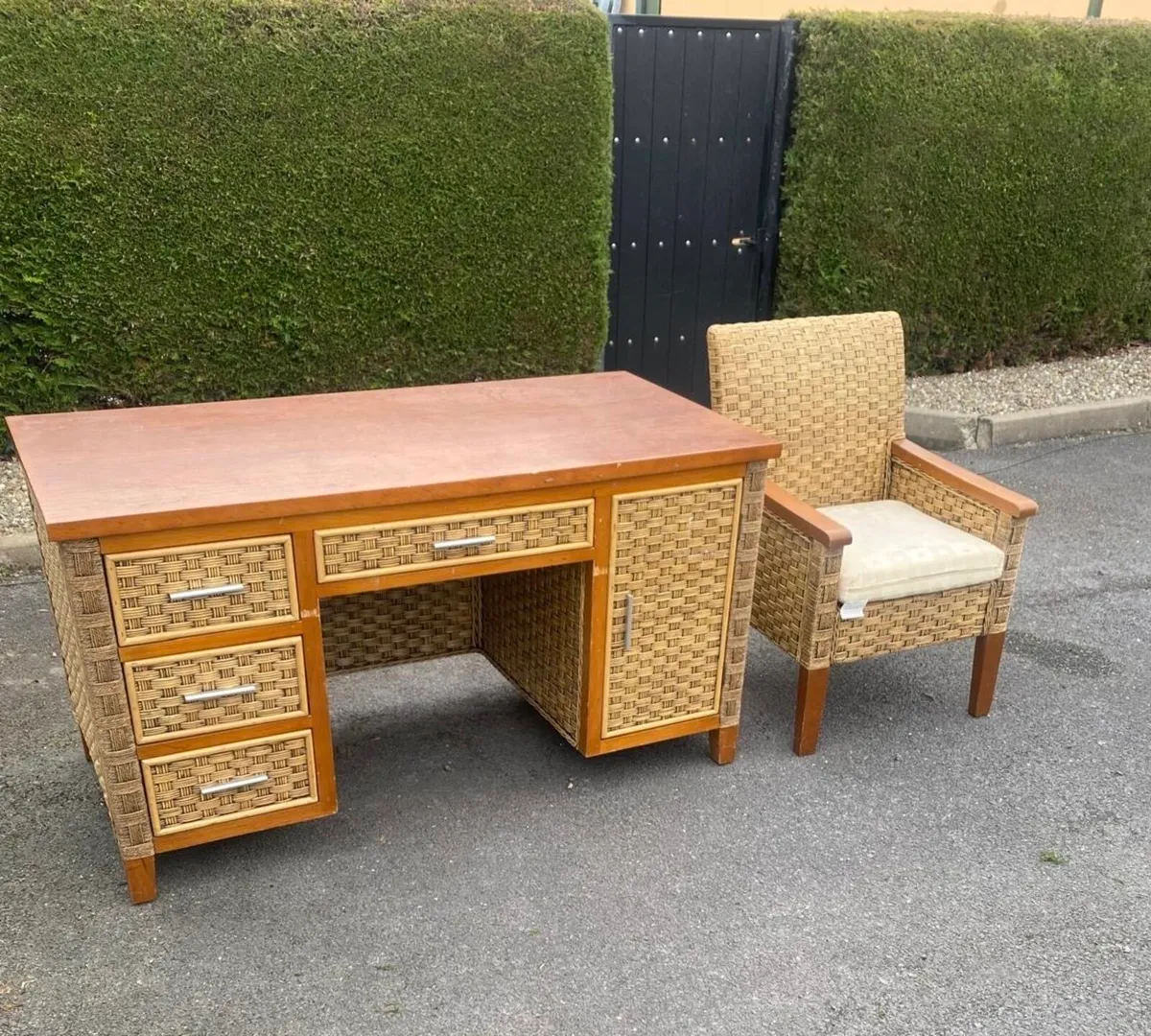 Desk and chair