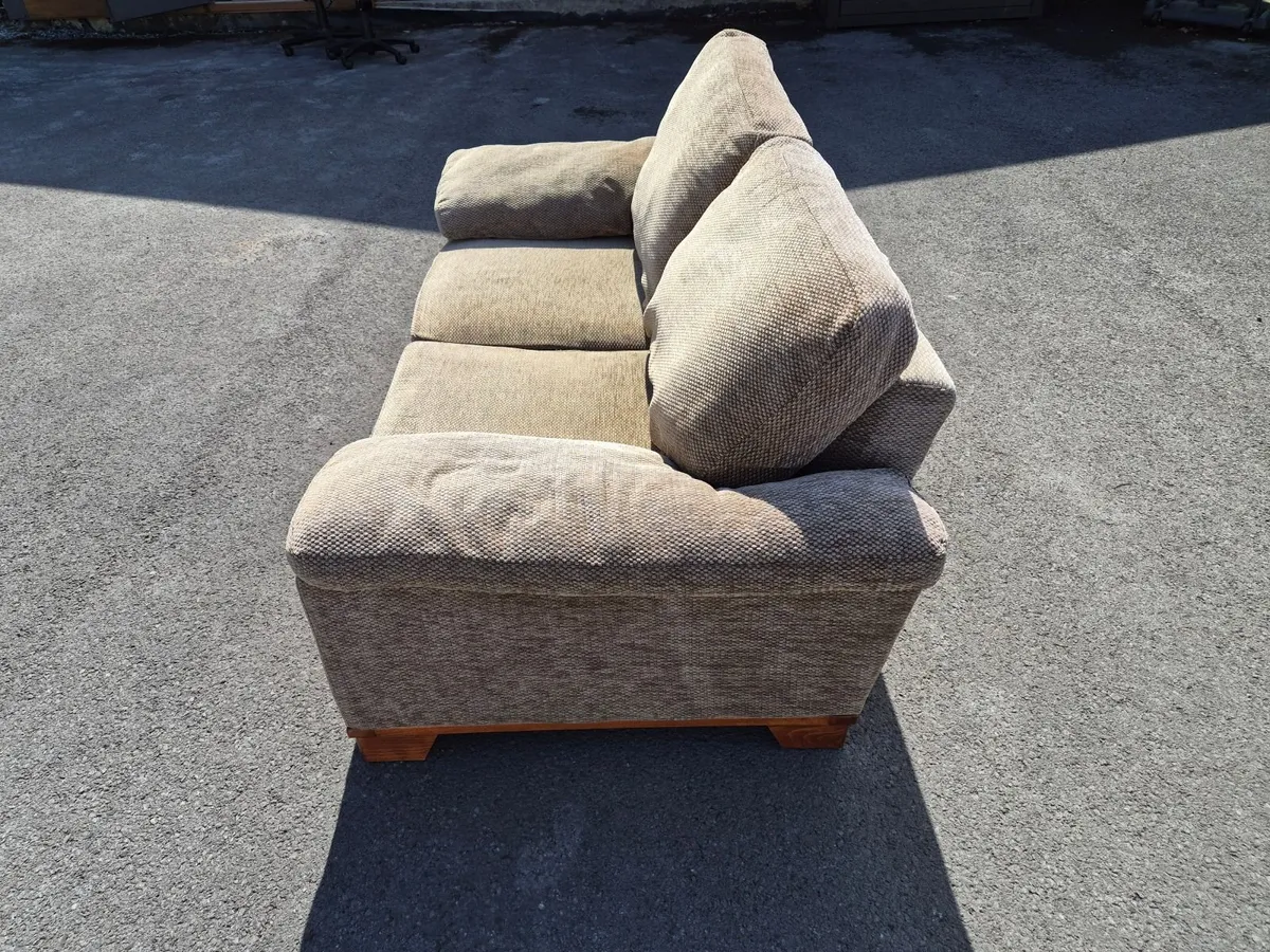 2 seater Sofa - Image 4