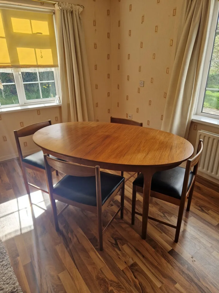 Dining Table & 6 Chairs - Image 2