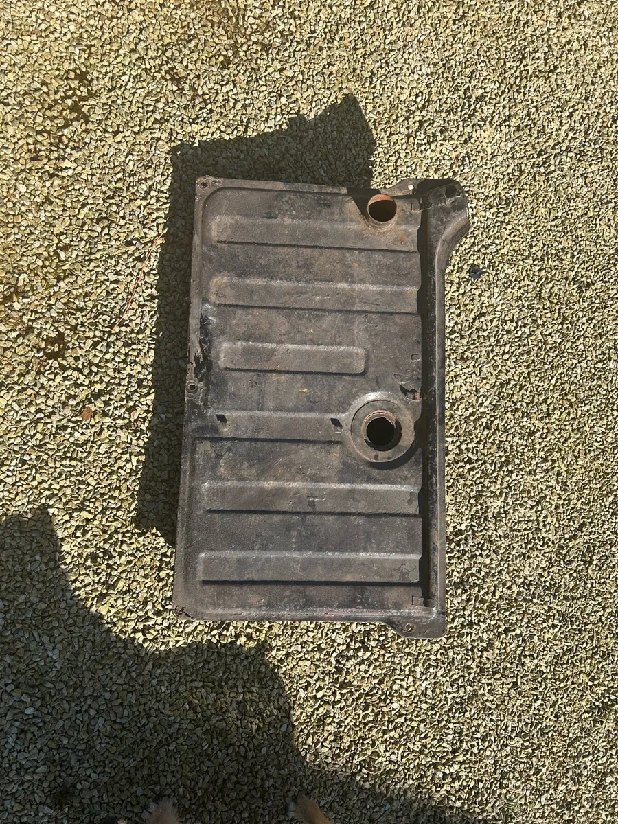 Garage clear out - Image 1