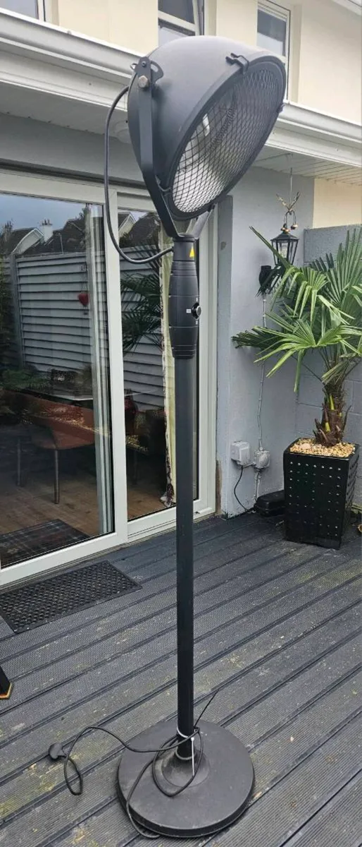 Two patio heaters - Image 4