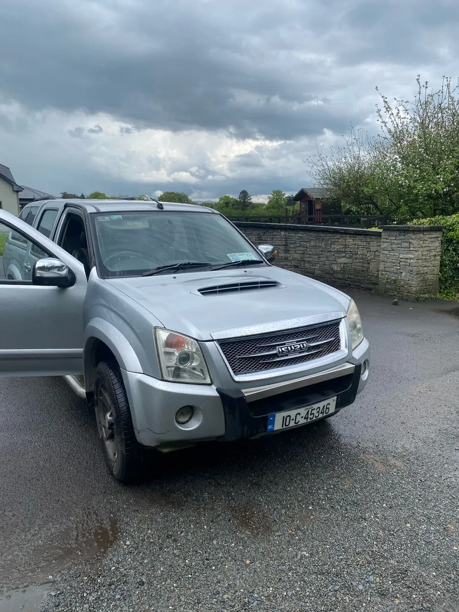 Isuzu Dmax - Image 4
