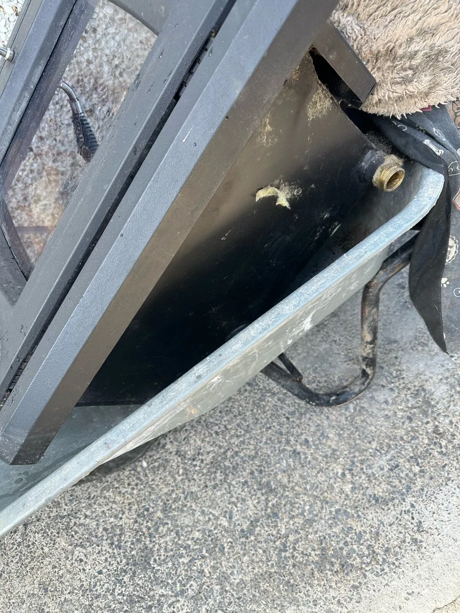 Stanley insert boiler stove - Image 2