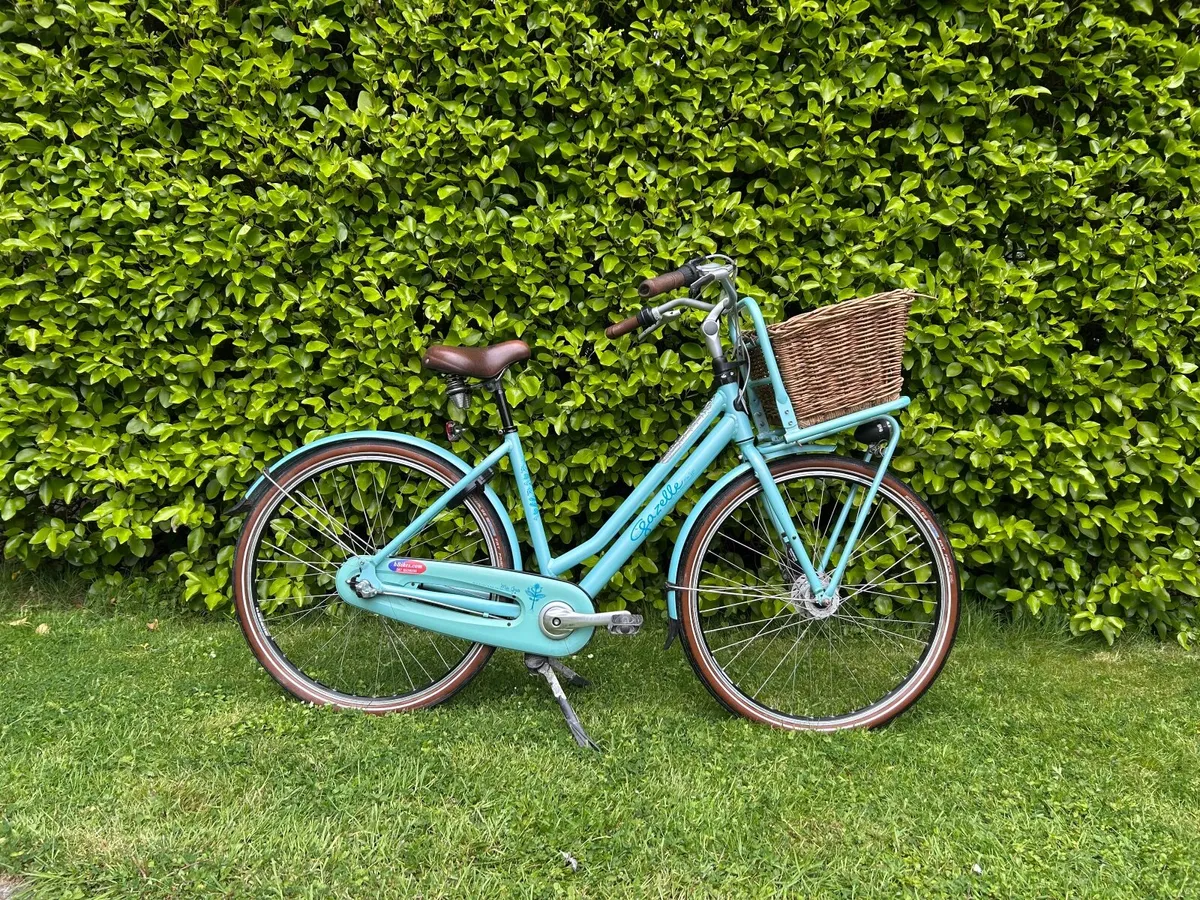 Gazelle Dutch Bicycle - Image 1