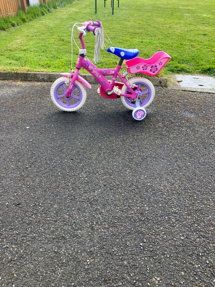 Girls bike - Image 1