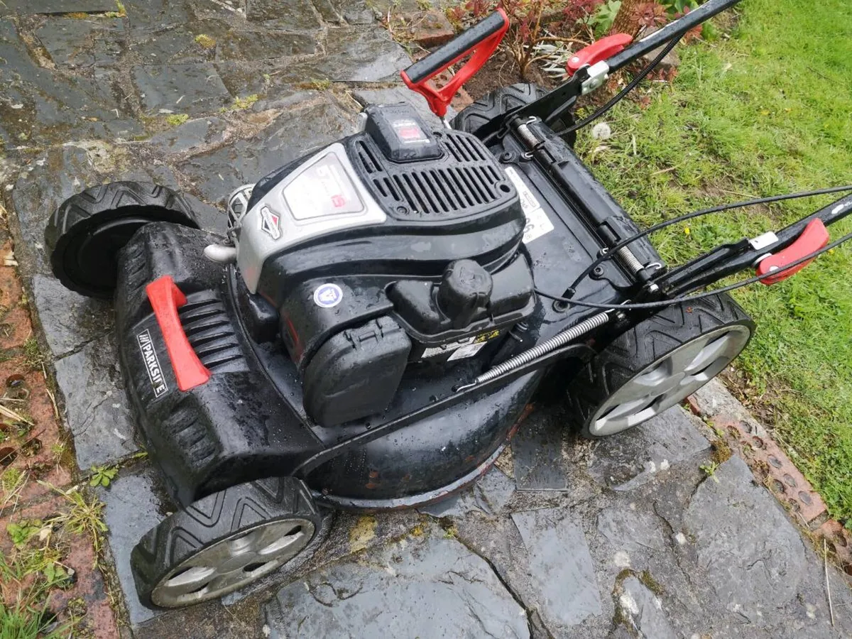 Lawn mower - Image 3