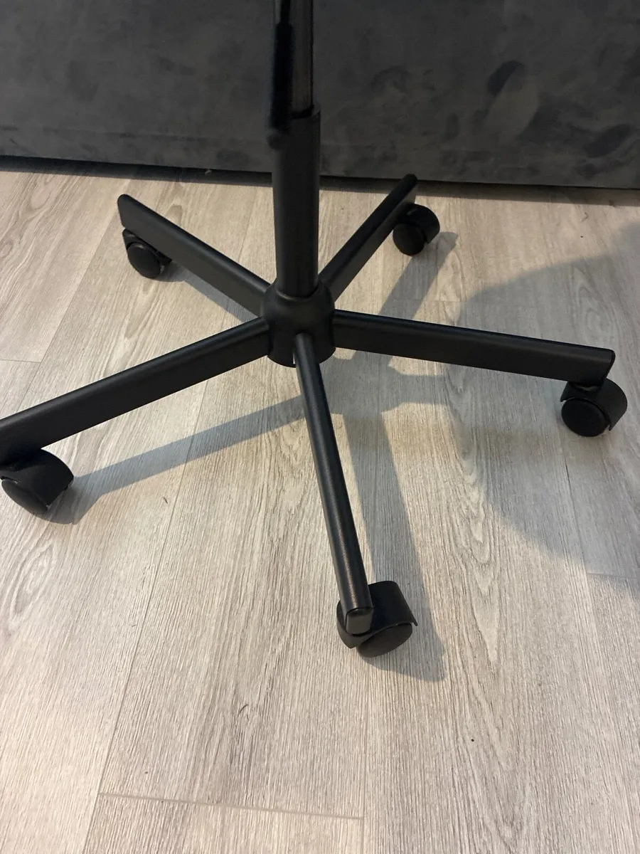 Desk Chair - Image 3