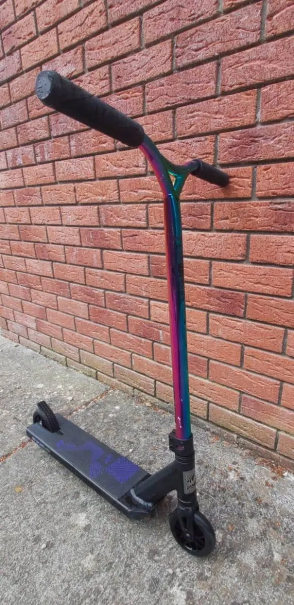 Invert stunt scooter - Image 2