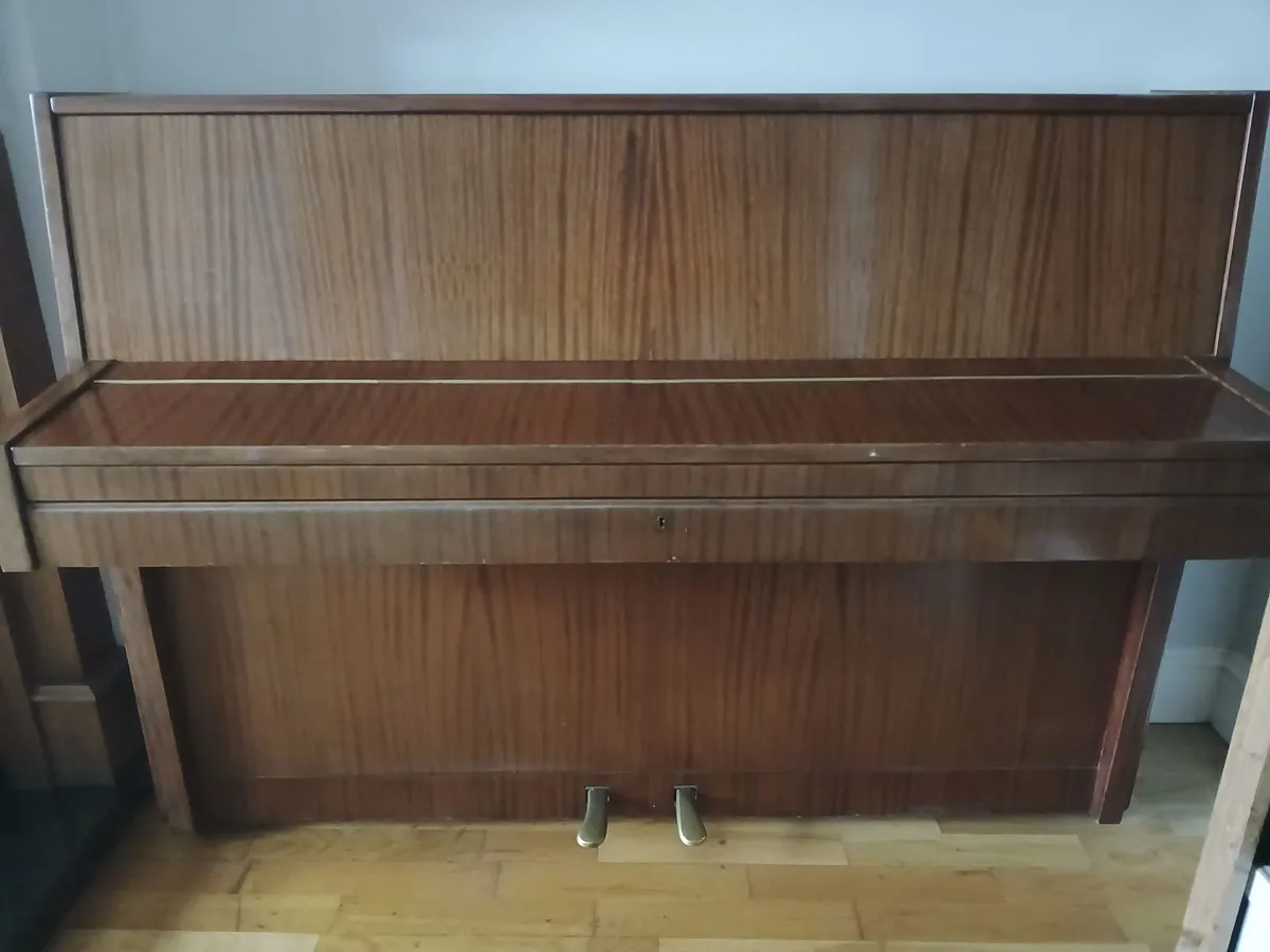Piano - Image 2