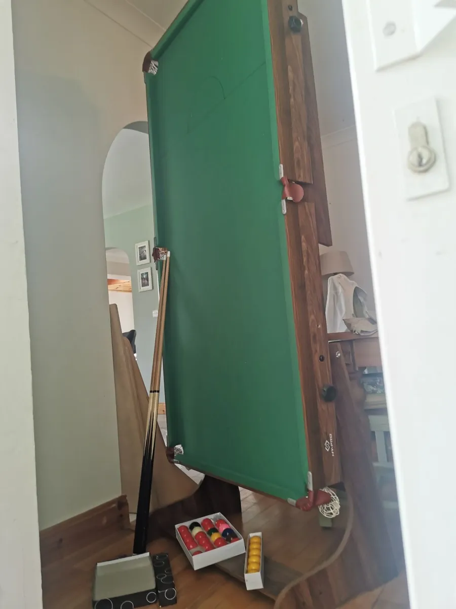 Snooker Table